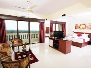 Hotel The Queeny 3*